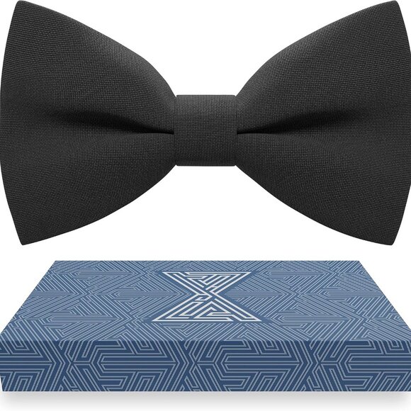 Versatile Unisex Black Bowtie - Pre-Tied, Lightweight & Perfect for Events - Picture 1 of 6